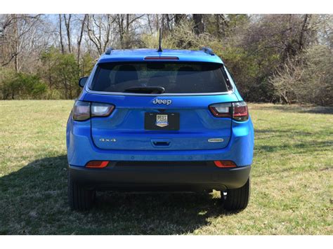 2023 Jeep Compass: 43 Exterior Photos | U.S. News