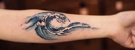 Big on Style: 35 Wave Tattoo Design Ideas | Cool tattoos, Waves tattoo, Tattoos