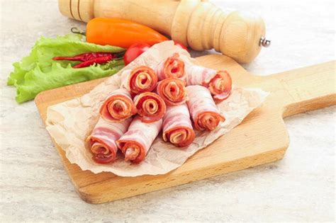 Premium Photo | Bacon roll slice for breakfast