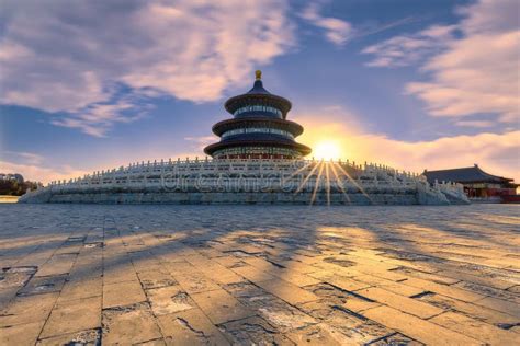 Heaven`s Sunrise Beijing China Editorial Photography - Image of chinese, worship: 152818917