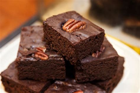 Hershey's Best Brownies: The classic fudgy recipe made with cocoa ...