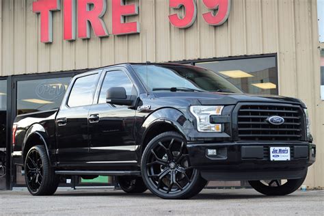 Ford F-150 Black DUB Royalty S208 Wheel | Wheel Front