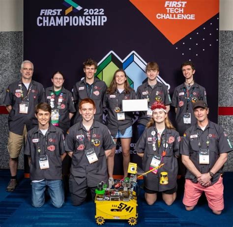 Robotics team looks to repeat as state champion and get more students ...