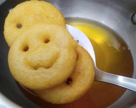 Potato Smiley Recipe | McCain Smiles | How to make Potato Smiley