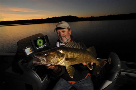 Plastic on the Weedline - The American Outdoorsman