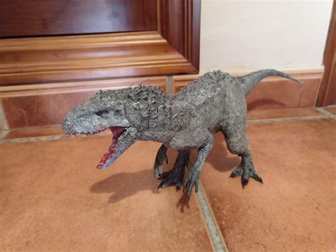 Custom Indominus Rex (Jurassic World)