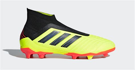 Top 7 Kids Laceless Football Boots