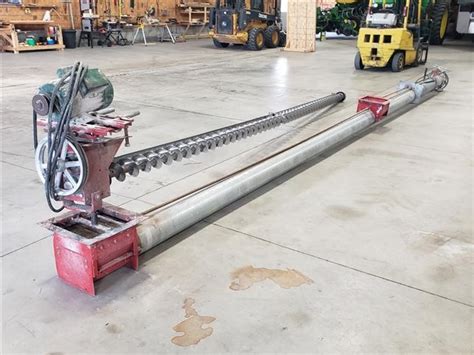 Hutchinson Horizontal Grain Bin Unloading Auger & Sweep Auger BigIron ...