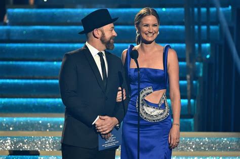 Sugarland Shocks Fans with CMA Awards Reunion | Cma awards, Cma, Awards