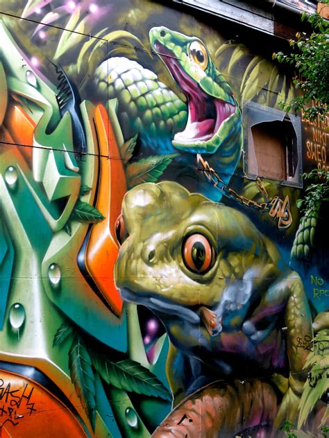 Snake and Smoking Frog – The Nature of Graffiti