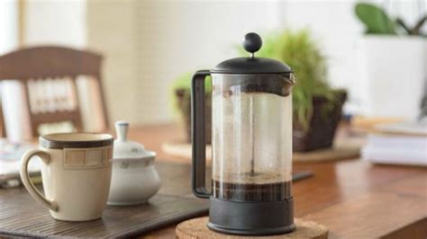 How to clean a French press: cafetière-care tips from a barista | Homes & Gardens