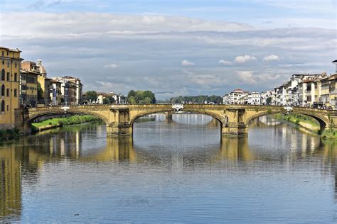 Ponte Santa Trinita, Florence Italy | The bridge was constru… | Flickr