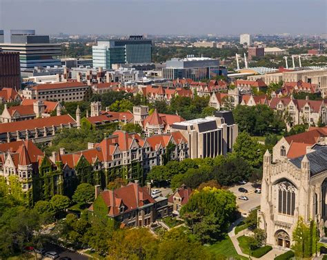 Admissions | The University of Chicago Booth School of Business