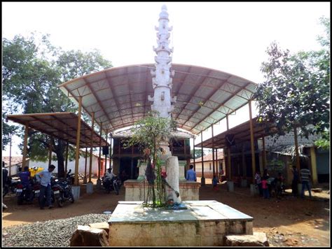 Basavanna Ajja Temple - Dum Urubinahatti