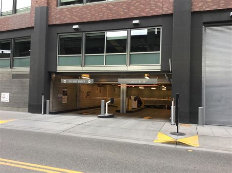 1st Avenue South Parking Garage - Parking in Seattle | ParkMe