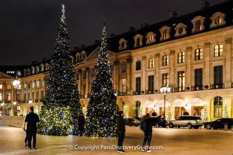 Paris Christmas Lights 2020 - 10 Best Locations - Paris Discovery Guide