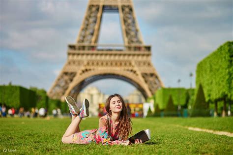 Eiffel Tower Tickets For Summit Floor And Seine River Cruise - Klook
