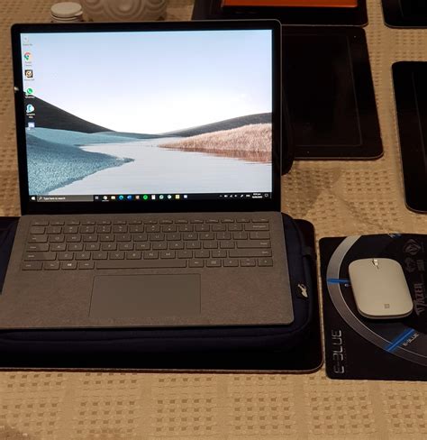 Platinum Surface Laptop 3 and Surface Mobile Mouse : r/Surface