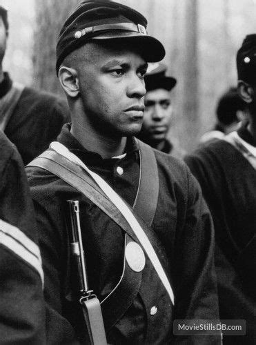 Glory publicity still of Denzel Washington | Denzel washington, Actor denzel washington, Movie stars