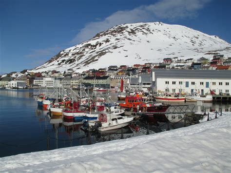 Visiting Honningsvåg on the Hurtigruten - #ErikTomrenWrites