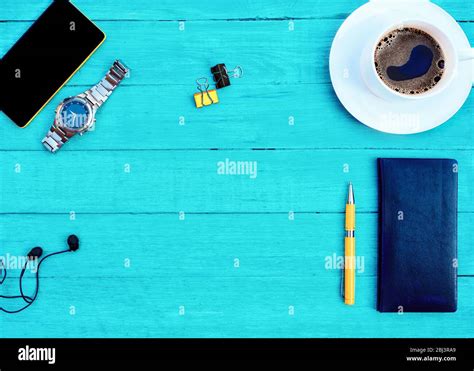 Blanknotebook hi-res stock photography and images - Alamy