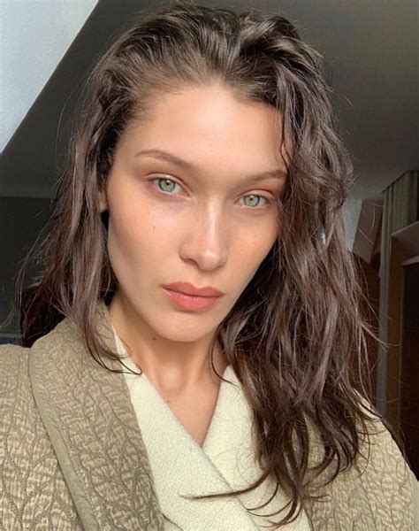 ≡ 8 Facts You Should Know About Bella Hadid 》 Her Beauty