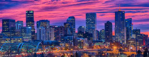 Denver, CO at sunrise [7200x2798] : r/CityPorn