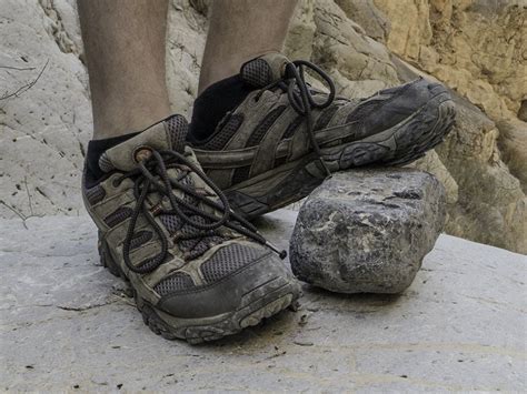 Merrell Moab 2 Vent Hiking Shoe Review (1000+ Miles Hiked)