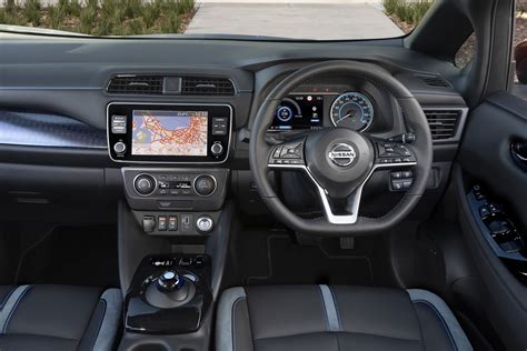 Nissan-LEAF-Interior-1-1 » EFTM