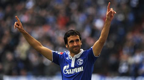 FC Schalke 04: News und Transfer-Gerüchte zu S04 - Mendyl kommt, neuer Job für Raul | Goal.com