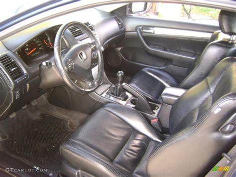 2004 Honda accord interior dimensions