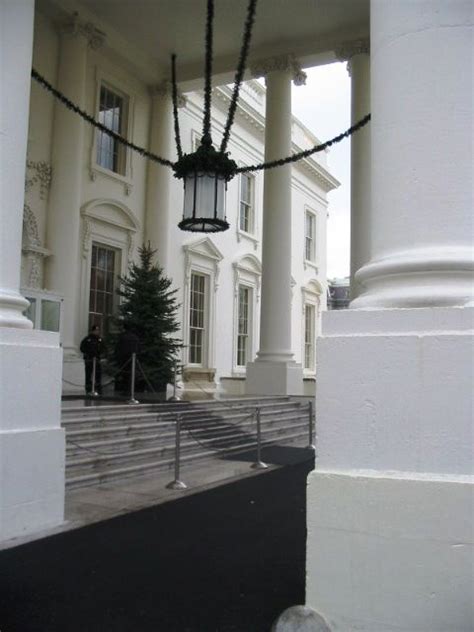 White House entrance Something is just so right about it! | Building the white house, White ...