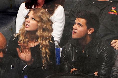 Taylor Swift Dating History - A Timeline Of Taylor Swift's A-List Relationships