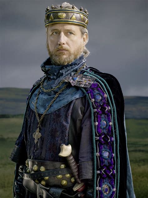 Linus Roache as King Ecbert of Wessex | Vikings: History Channel ...