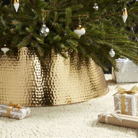 Gold Christmas Tree Decor Ideas | Gold Decorations For Christmas Trees