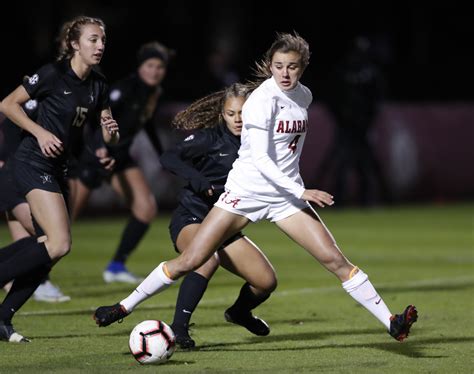 Alabama Soccer-Senior Day-regular season - Sports Illustrated Alabama ...