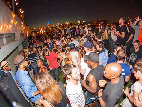 Best nightlife in Williamsburg: The hottest clubs and music venues