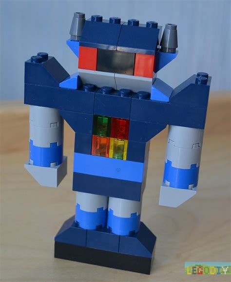 It’s standart robot from instruction (10693 LEGO creative supplement ...