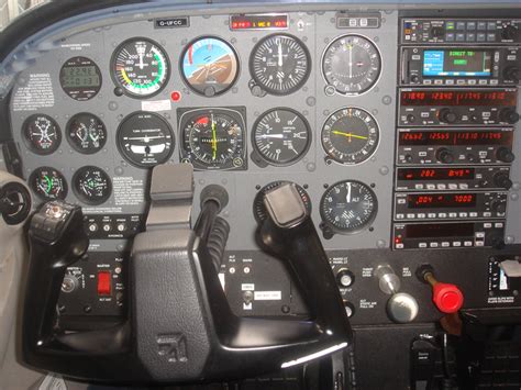 Cessna 172 Skyhawk Cockpit