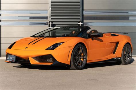 2,700-Kilometer 2013 Lamborghini Gallardo LP570-4 Spyder Performante for sale on BaT Auctions ...