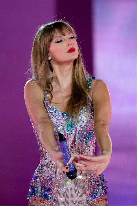 The Eras Tour (2023) : r/TaylorSwiftPictures