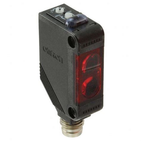 E3Z-D66 Photoelectric Sensor, E3Z Series, 100 mm, Diffuse, NPN, M8 Connector Models at Rs 2000 ...