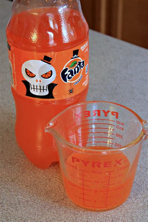 Orange Fanta Halloween Cake {and Halloween Cupcakes!} | C'mon Get Crafty