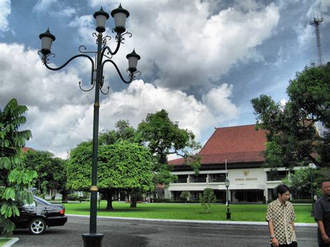 IMG_1220_fhdr | istana presiden yogyakarta | sekai_conqueror | Flickr