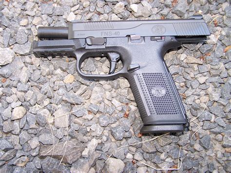 Review: FN FNS Semi-Automatic Pistol in 40 S&W - AllOutdoor ...