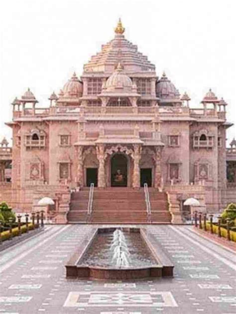 7 Places To Visit In Gandhinagar