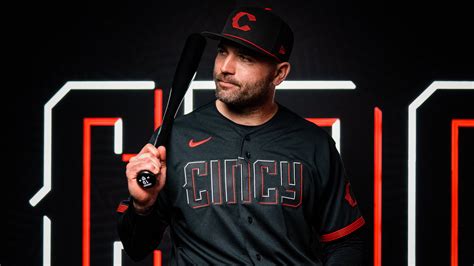 Reds to wear new City Connect uniform against Yankees – WHIO TV 7 ...