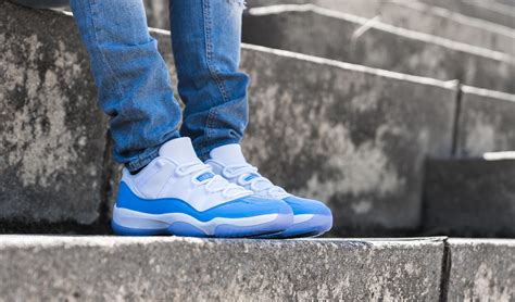 サイズ AIR JORDAN 11 RETRO LOW UNIVERSITY BLUE していた