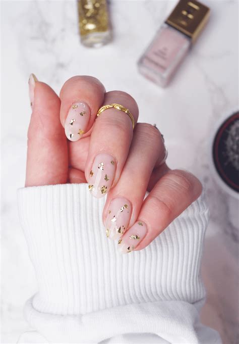 Dainty Gold Leaf Nails | A Snippet of Life