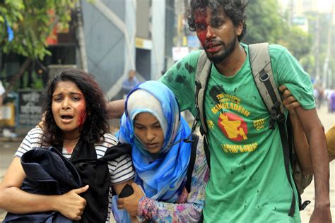 Bangladesh Protests – Government Attacks Unarmed Protestors